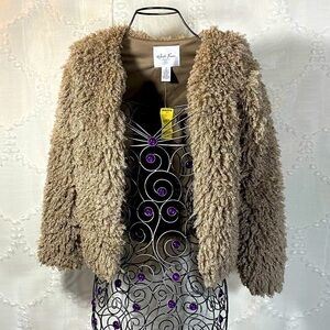 NWT White Fawn brown Sherpa jacket size M